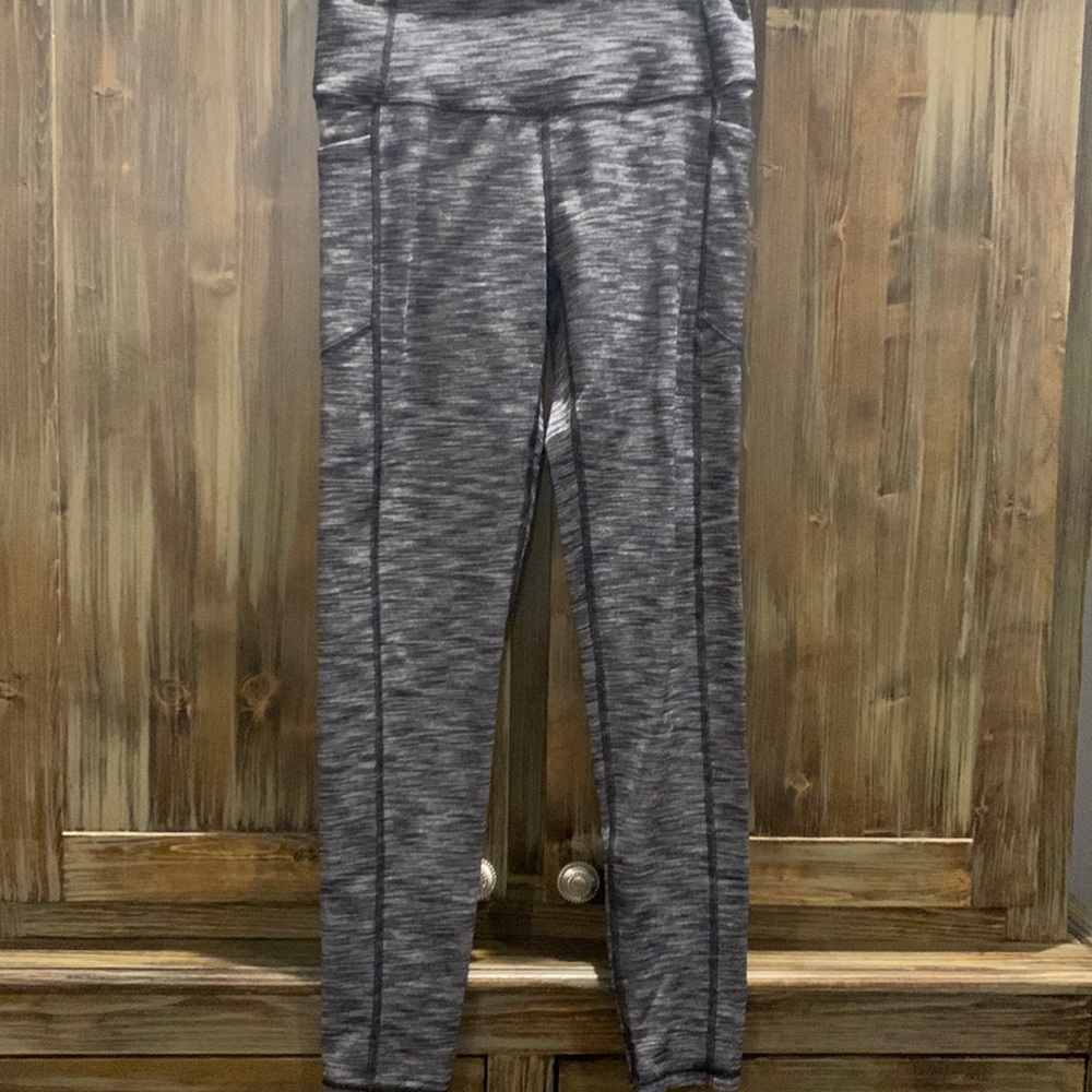 Victoria SPORT Tights in Heather Black